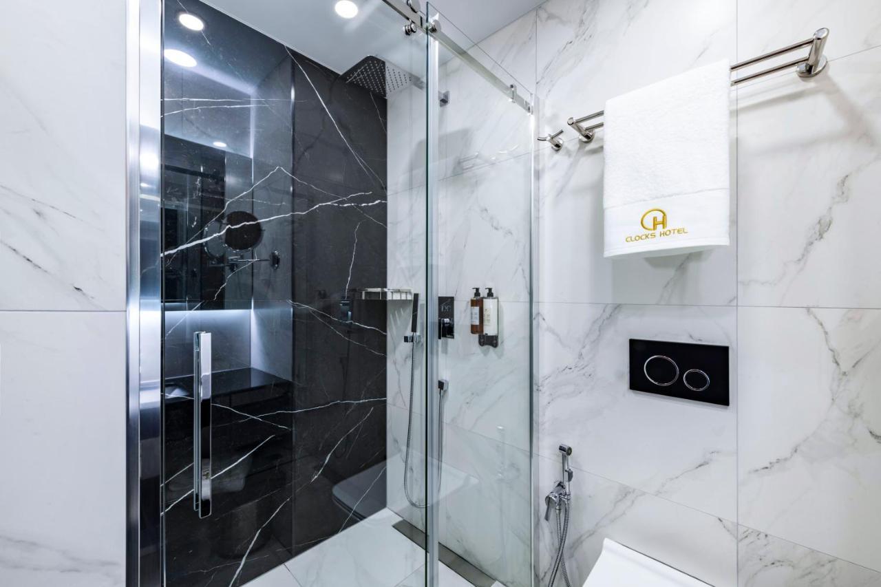 Clocks Hotel Τυφλίδα Εξωτερικό φωτογραφία
