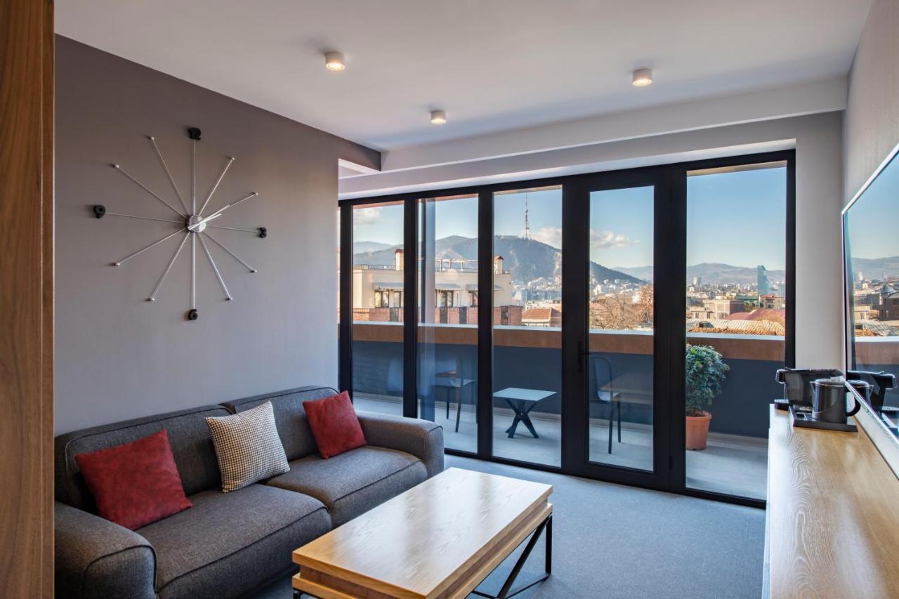 Clocks Hotel Τυφλίδα Εξωτερικό φωτογραφία