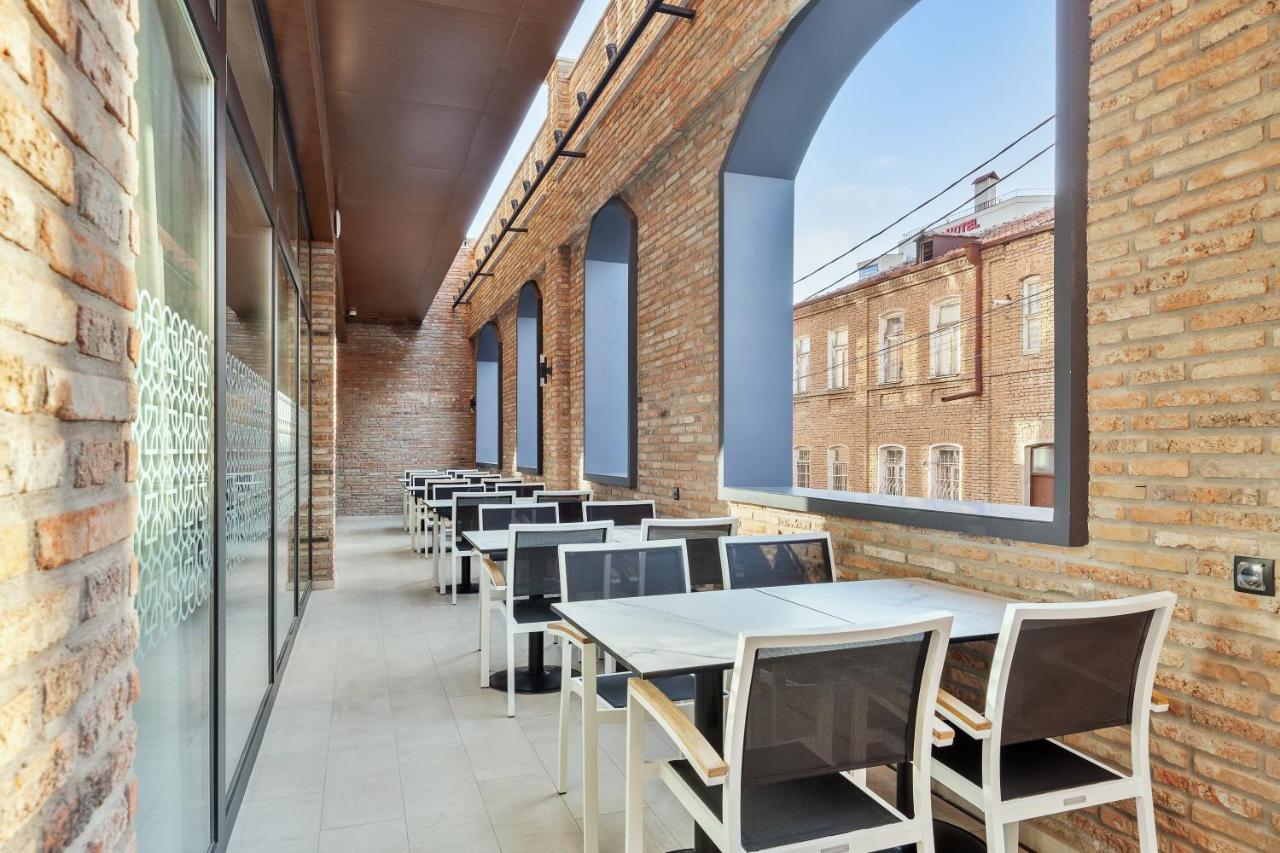 Clocks Hotel Τυφλίδα Εξωτερικό φωτογραφία